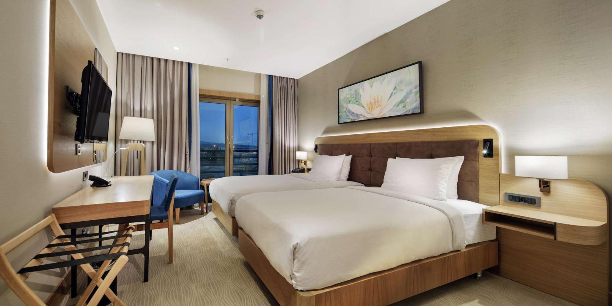Doubletree By Hilton Hotel Istanbul - Tuzla Exterior foto